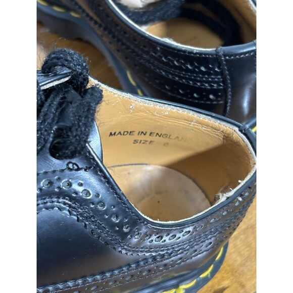 Dr Martens Brogue Wingtip Shoes Black Mens 7 Womens 8 Black England 90s Lug Sole - Picture 8 of 16